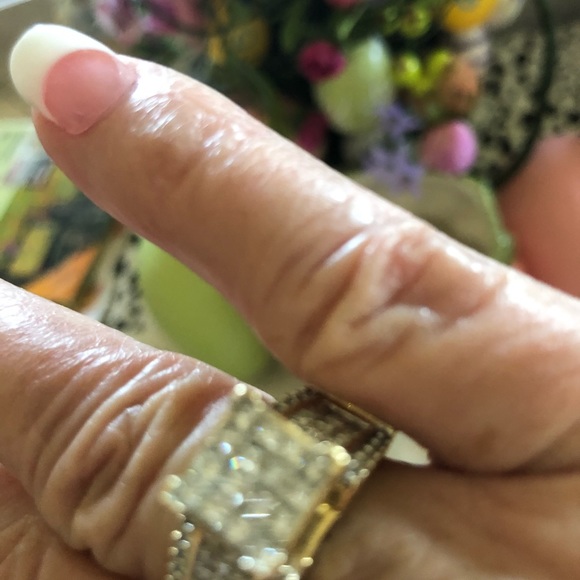 2+ carat Prong less diamond ring in gold 24carat - Picture 2 of 5